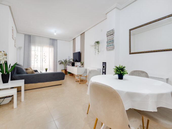 Modern Apartment in Torrevieja just 420 meters from the Acequión Beach