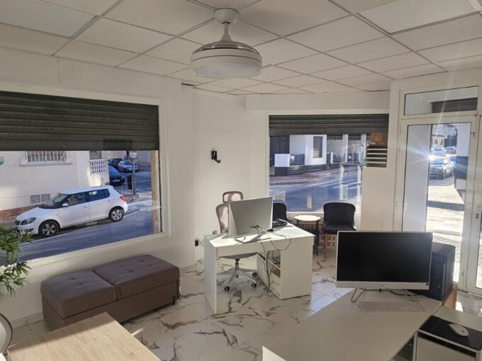 Office, Business Premises – Calle Fragata and Calle Manuel Galián in Torrevieja